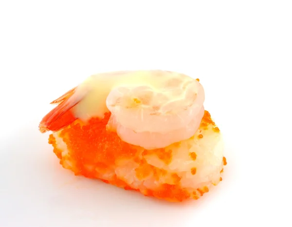 Макро суши на белом фоне — стоковое фото