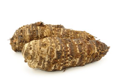 taro kökleri beyaz üzerine