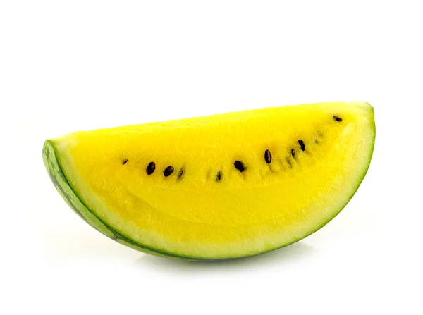 Gelbe Wassermelone isoliert auf weißem Hintergrund — Stockfoto