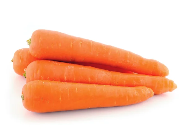 在白色背景上分离的新鲜胡萝卜 — 图库照片