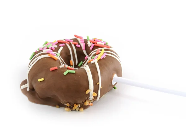 Donut de chocolate isolado em fundo branco — Fotografia de Stock