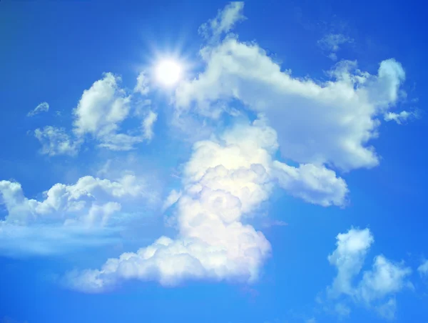 Sky with clouds and sun — Stock Photo, Image