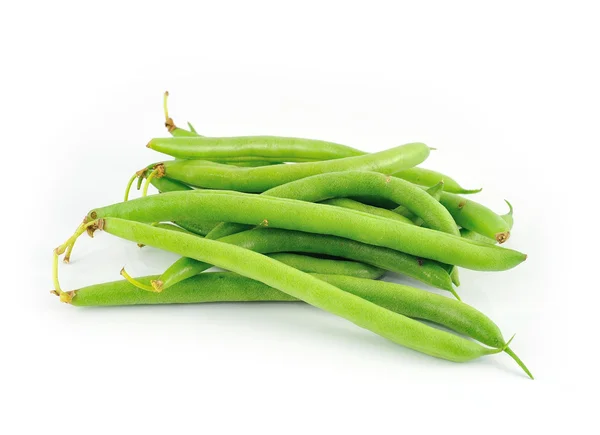 Haricots verts sur fond blanc — Photo