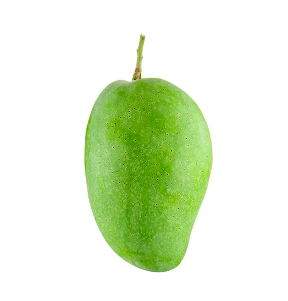 Grüne Mango isoliert auf weißem Hintergrund — Stockfoto