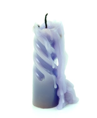 eski mum beyaz zemin üzerine izole