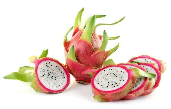 Dragon Fruit op witte achtergrond — Stockfoto