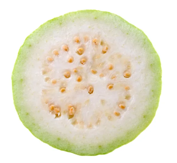 Fetta di guava (frutta tropicale) su sfondo bianco — Foto Stock