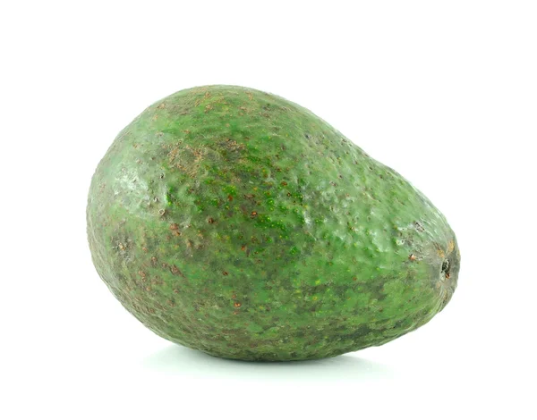 Avocado geïsoleerd op wit — Stockfoto