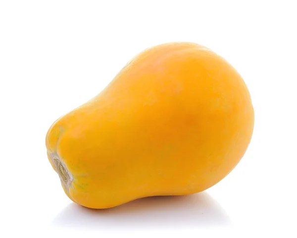 Papaya på vit bakgrund — Stockfoto