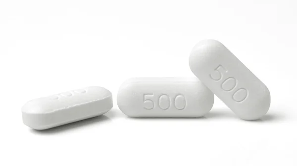 Tabletka medyczna wyizolowana na białym tle — Zdjęcie stockowe