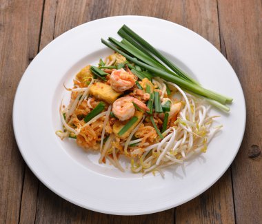 Thai food Pad thai , Stir fry noodles with shrimp clipart