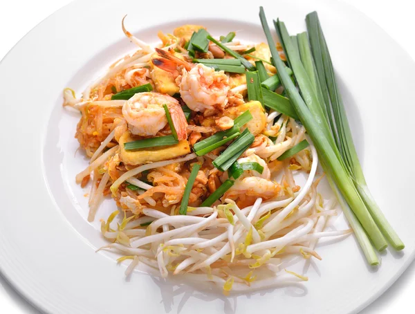 Thai-Essen Pad thailändisch, Rühren Sie Nudeln mit Garnelen — Stockfoto