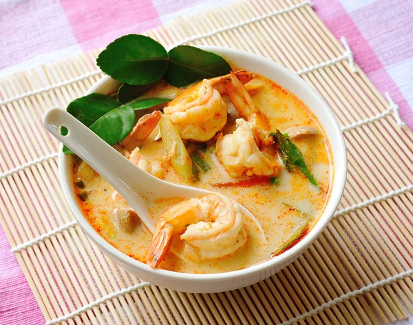 Tom Yam Kung soup (Thai cuisine) — Stock Image Tom Yam Kung soup (Thai cuisine) Royalty Free Stock Images