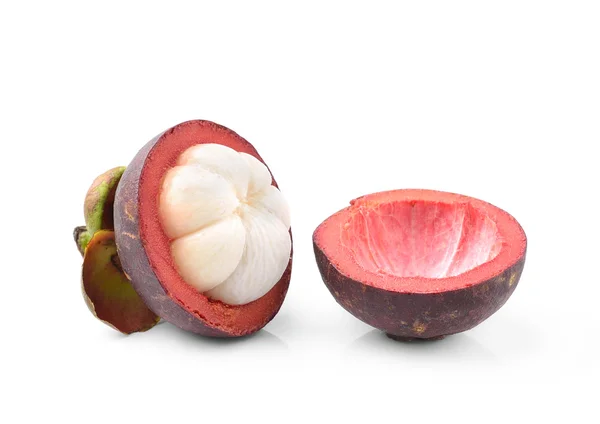 Mangosteen izolované na bílém pozadí — Stock fotografie