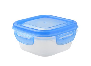 Beyaz arka plan üzerinde izole plastik gıda kutusu