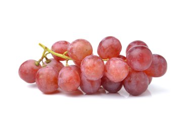 Üzüm Beyaz Arkaplanda İzole Edildi