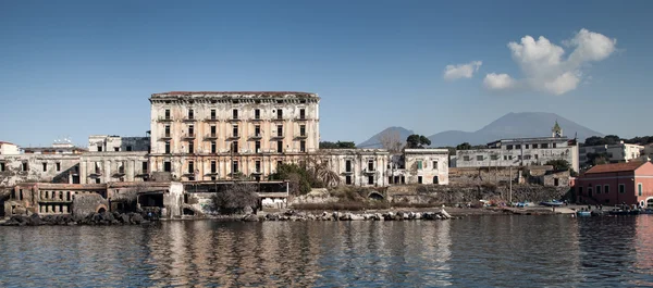 D'Elboeuf, Pescatore al porto del Granatello Portici — Stock Photo, Image