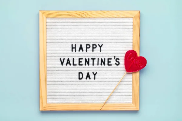 Text Happy Valentine Day Felt Board Red Candies Heart Shaped — ストック写真
