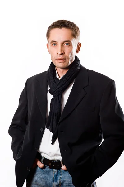 Retrato de atractivo hombre de negocios exitoso en abrigo negro — Foto de Stock