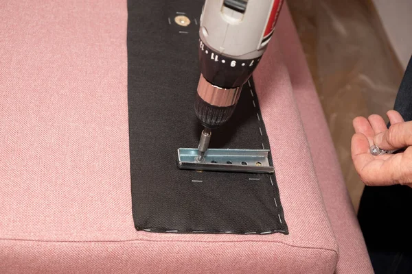 Assembly Upholstered Furniture Handyman Screws Fasteners Cordless Screwdriver 로열티 프리 스톡 이미지