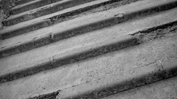 Parlak Merdiven dokusu yakın plan. merdiven, desen, yüzey, eski, taş, doku, duvar, çimento, kaba, arkaplan