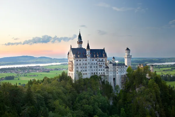 Neuschwanstein kastély Németországban — Stock Fotó