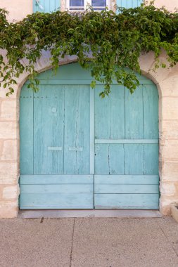güzel renkli garaj kapısı