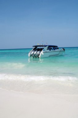 sürat teknesi Beach