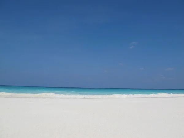 Clean beach, Tachai island, Similan island group, Phang nga, Tha — Stock Photo, Image