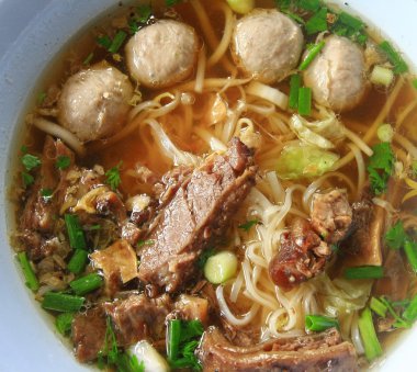 Tay şehriye kadar yakın