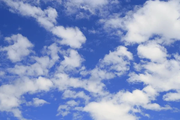 Awan dan langit biru — Stok Foto