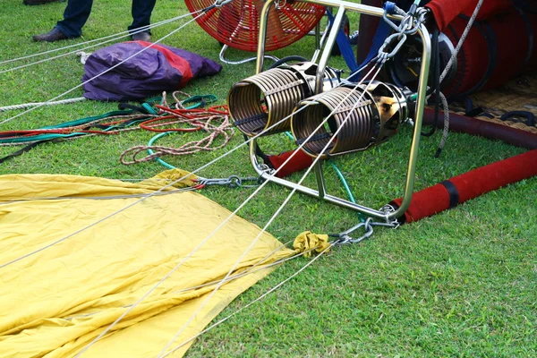 Set up balloon on ground — Stock Photo, Image