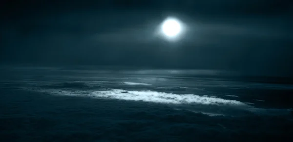 Bulutların üstünde