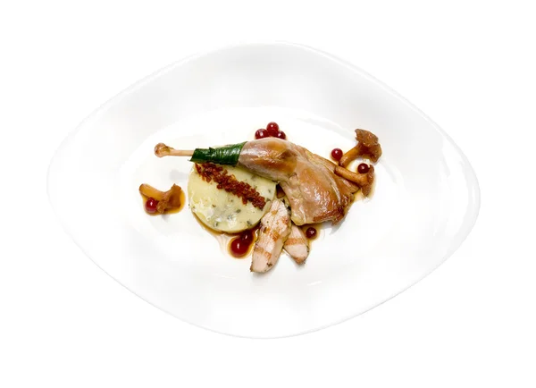 Wild pheasant with potato truffle mashed potatoes, chanterelles — Stock Photo, Image