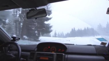 Tipi Altında Araba Sürmek Gün Işığı