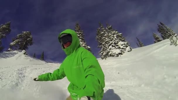 POV Hombre Snowboarding HD — Vídeo de stock