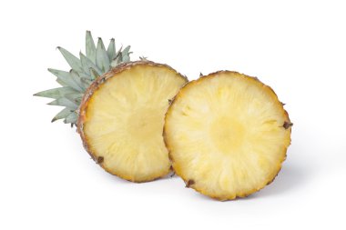dilimleri ile olgun ananas