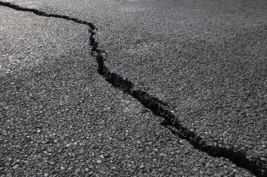 kırık yol