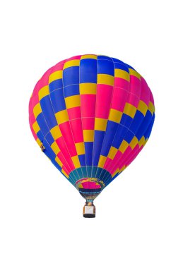 Güzel renkli sıcak hava balonu beyaz arka planda izole edilmiş ve kırpma yolunda uçuyor. Mutlu tatil seyahatleri..