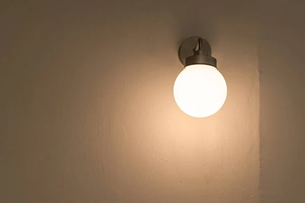 Hermosa Lámpara Pared Moderna Forma Bola Decoración Para Hogar Vida —  Fotos de Stock