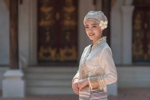 Beautiful Asian Women Dressed Traditional Costumes Visit Wat Palad Wat — Foto Stock