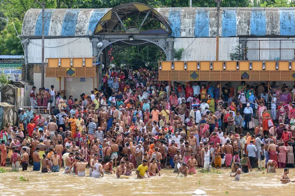 Indiano Povo Hindu Fazer Fiel Oferta Tarpan Para Divino Para — Fotografia de Stock