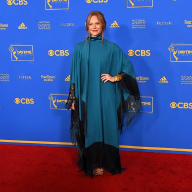 24 Haziran 2022. Marci Miller, 2022 Daytime Emmy Ödülleri 'ne katılıyor. Fotoğraf: Michael Mattes / Michael Mattes.