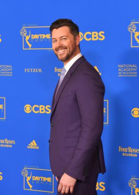 24 Haziran 2022. Daniel Feuerriegel 2022 Gündüz Emmy Ödülleri 'ne katılıyor. Fotoğraf: Michael Mattes / Michael Mattes.