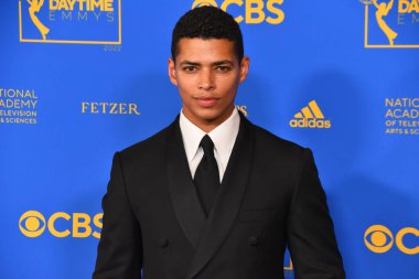 24 Haziran 2022. Delon de Metz, 2022 Daytime Emmy Ödülleri 'ne katılır. Fotoğraf: Michael Mattes / Michael Mattes.