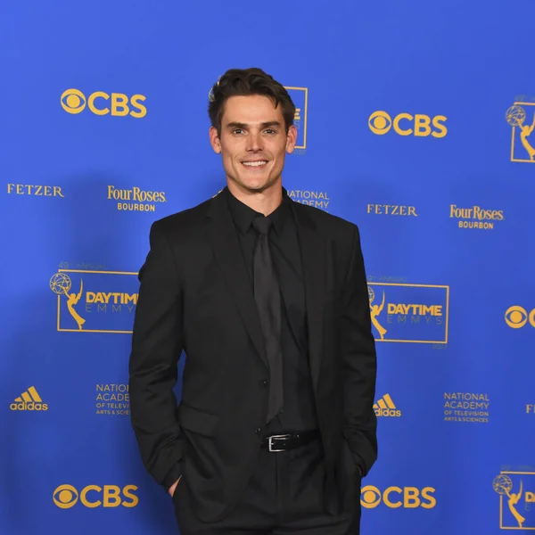 24 Haziran 2022. Mark Grossman 2022 Daytime Emmy Ödülleri 'ne katılıyor. Fotoğraf: Michael Mattes / Michael Mattes.