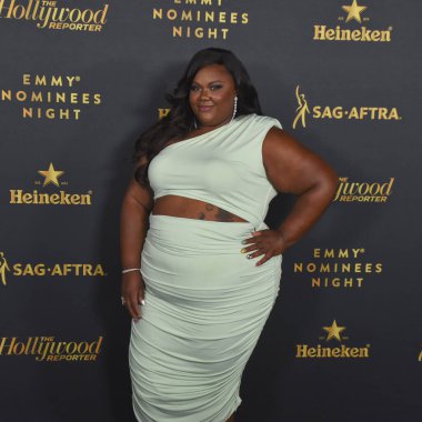 Batı Hollywood, CA USA - 10 Eylül 2022. Nicole Byer Hollywood muhabiri ve SAG-AFTRA Emmy adayları gecesine katılıyor. Fotoğraf: Michael Mattes / Michael Mattes.