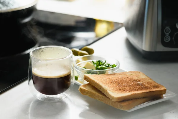 Deux Toasts Avocat Tranché Beurre Fromage Pour Sandwich Santé Gros — Photo
