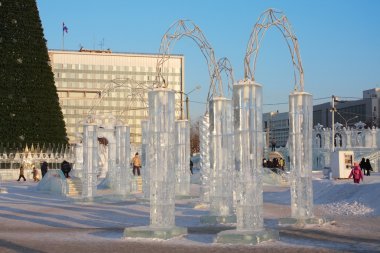 Perm - 17 Şubat: Buz town adlı güneşli günde 17 Şubat 2012