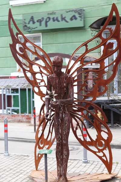 PERM, RUSSIA - JUL 18, 2013: Urban sculpture Butterfly near Crystal cinema — Stock Photo, Image